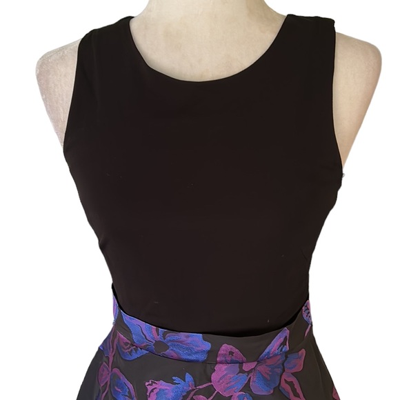 Aidan Mattox Black & Purple Woven Jacquard Floral Cutout Fit & Flare Dress - 4 - Picture 5 of 14